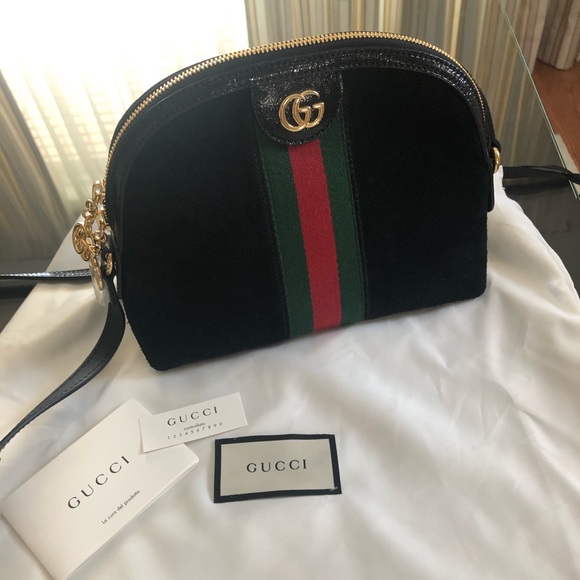 Gucci Handbags - Gucci suede cross bag